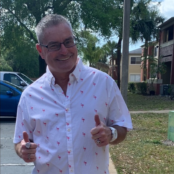 Meet your Posher, Craig - Picture 2 of 2